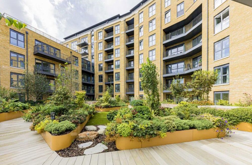 Property photo 2 of 10