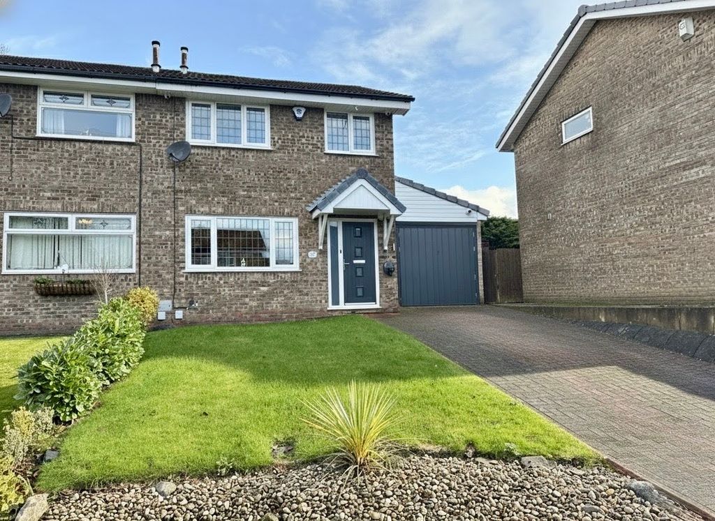 Property photo 1 of 20