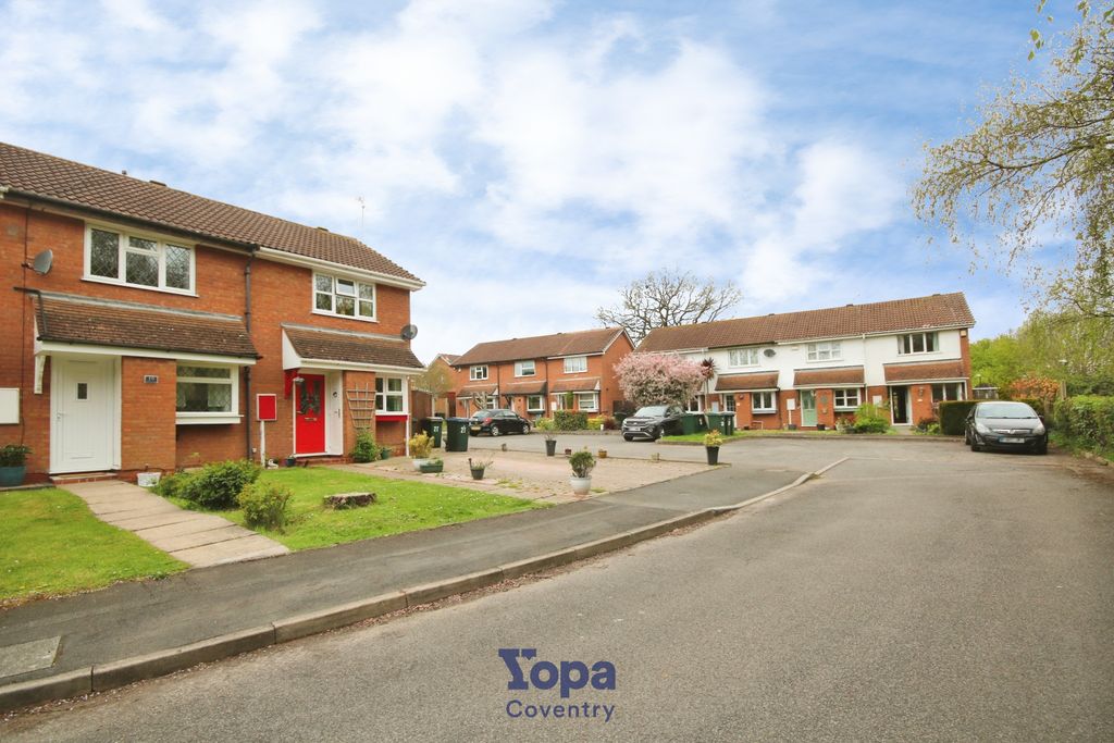 Property photo 2 of 16 F4d466d1-Front 202.Jpg