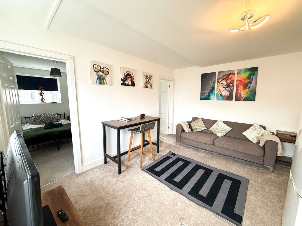 Property photo 2 of 6 Picture No. 02