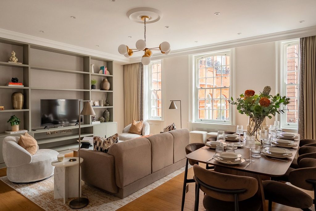 Property photo 2 of 18 Living And Dining