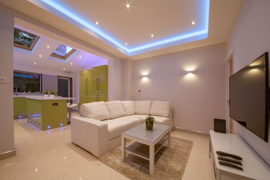 Property photo 2 of 11