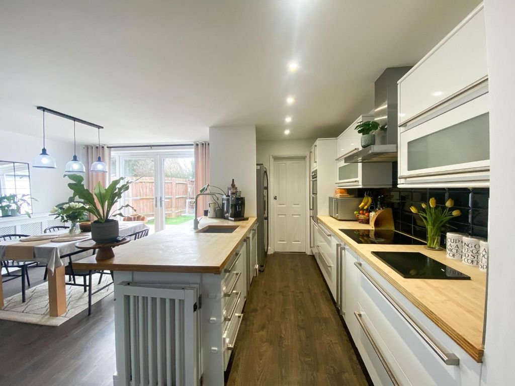 Property photo 3 of 19 Img_1455.Jpg