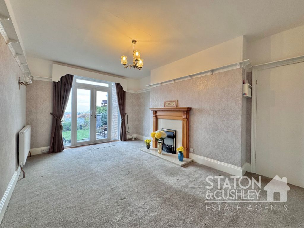 Property photo 3 of 24