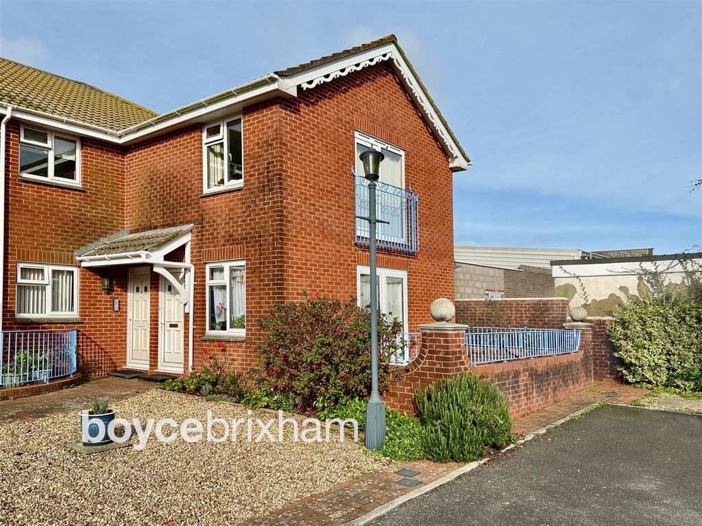 Property photo 1 of 17 Newwatermarkforonlinefront.Jpg