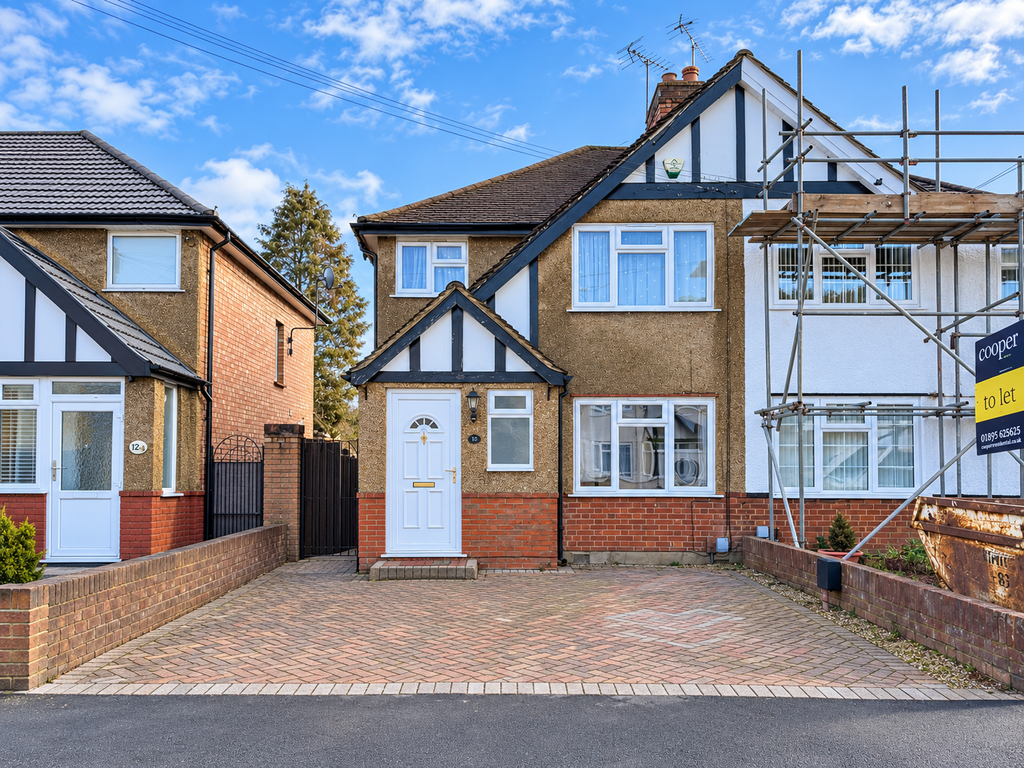 Property photo 1 of 11 Tudor-Style Semi-Detached Home Frontage