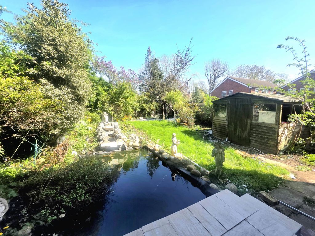 Property photo 2 of 3 2