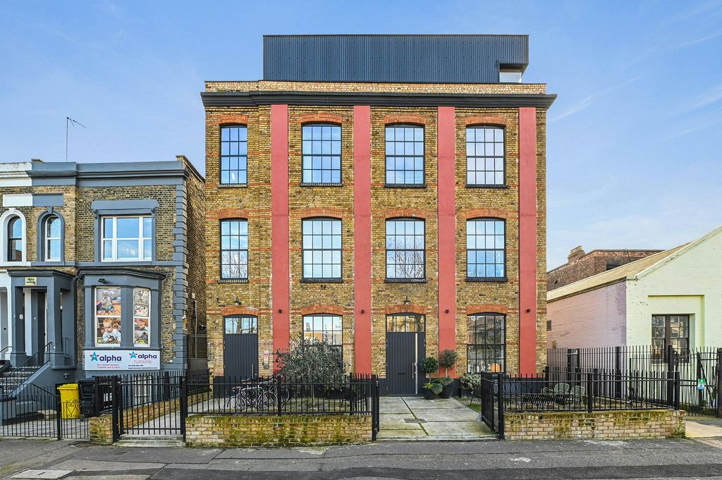 Property photo 1 of 5 Olbc1Darnleyroad12.Jpg