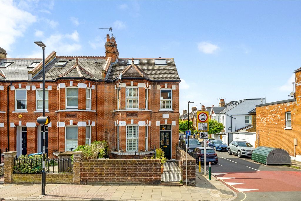 Property photo 2 of 15 Picture No. 03