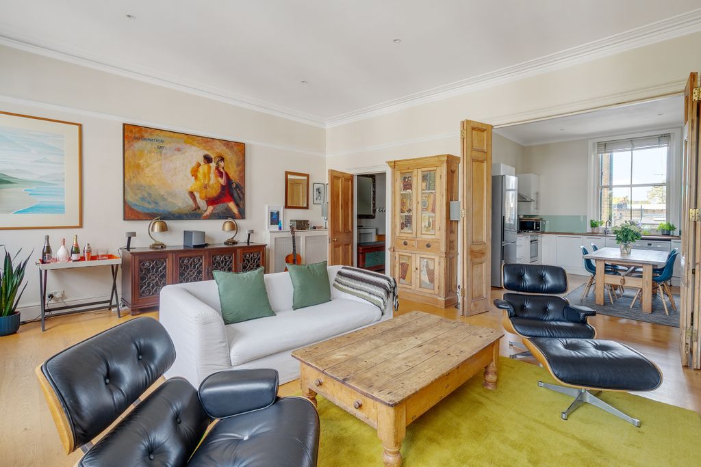 Property photo 3 of 11 Redcliffesquare64,Tff-20