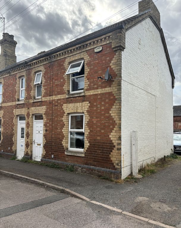 Property photo 1 of 2