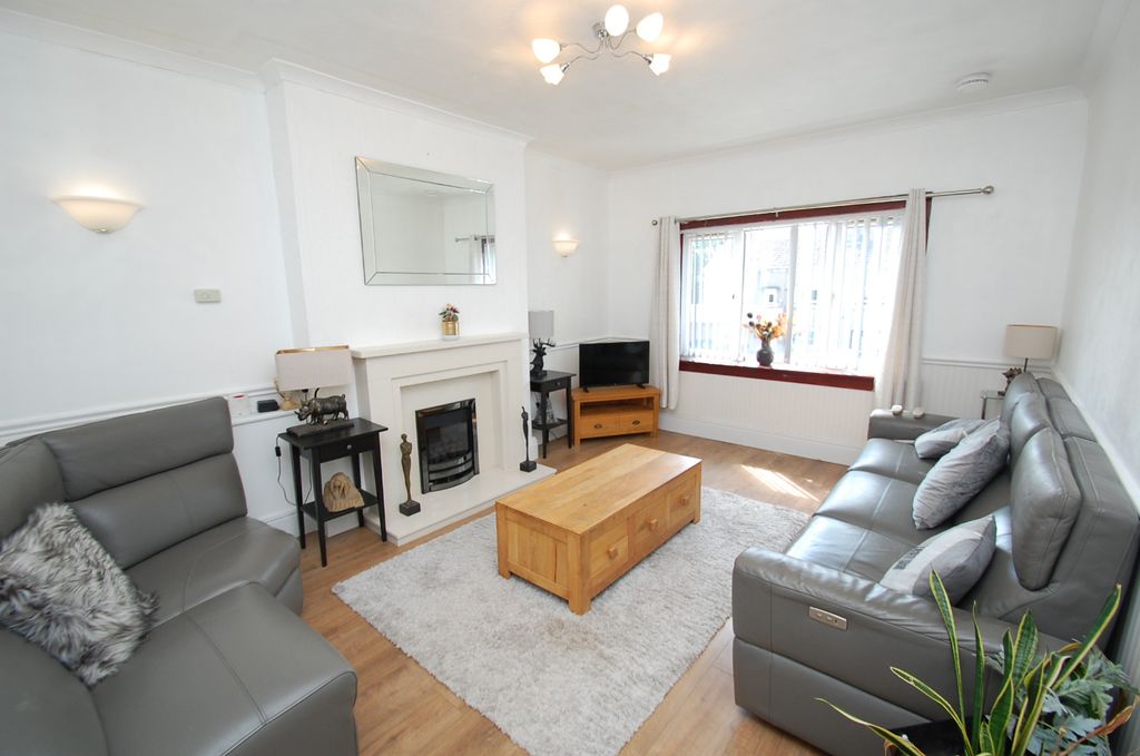 Property photo 2 of 16 4632322