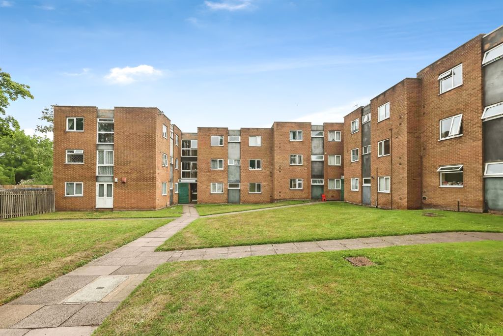 Property photo 2 of 17
