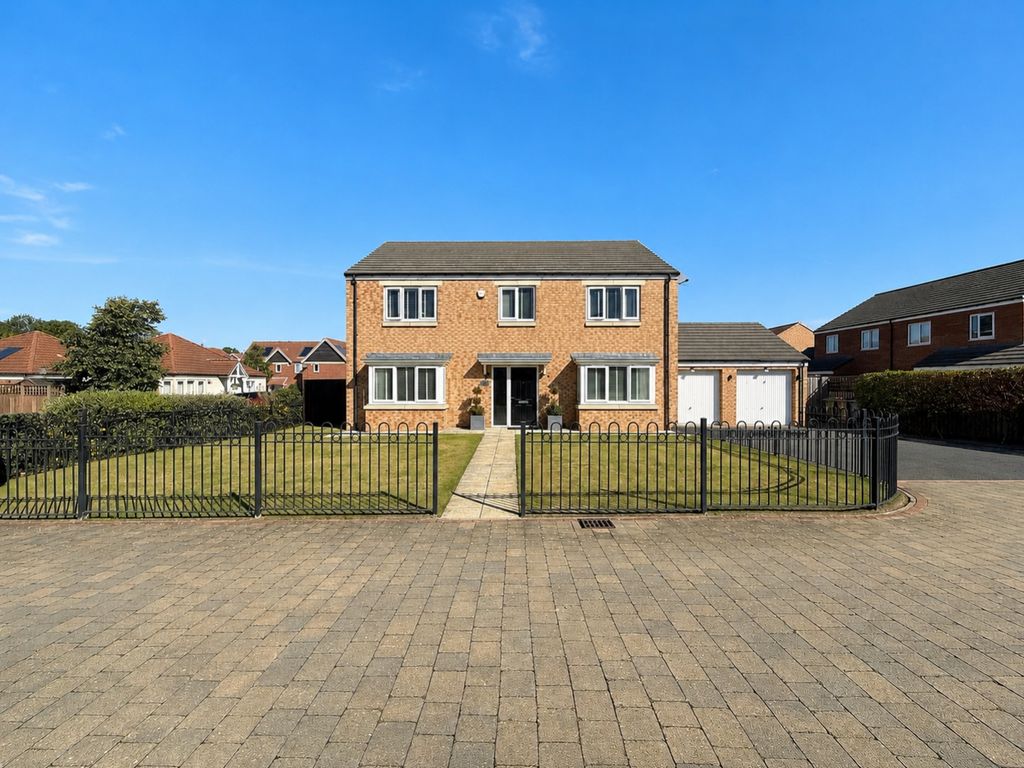 Property photo 1 of 41 4Db4C69C-Fce7-4D8D-83F4-731Ef15Ea370