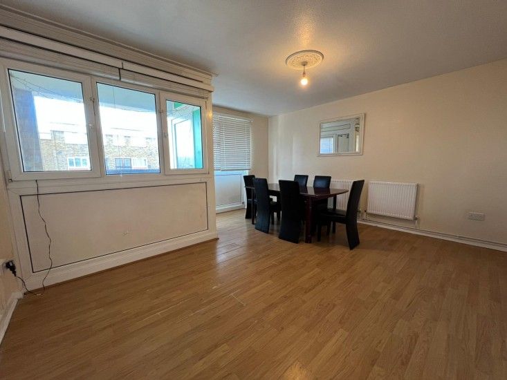 Property photo 2 of 11 Image 2