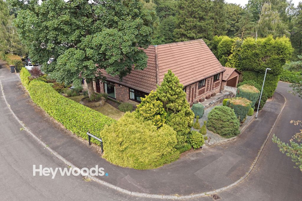 Property photo 1 of 53