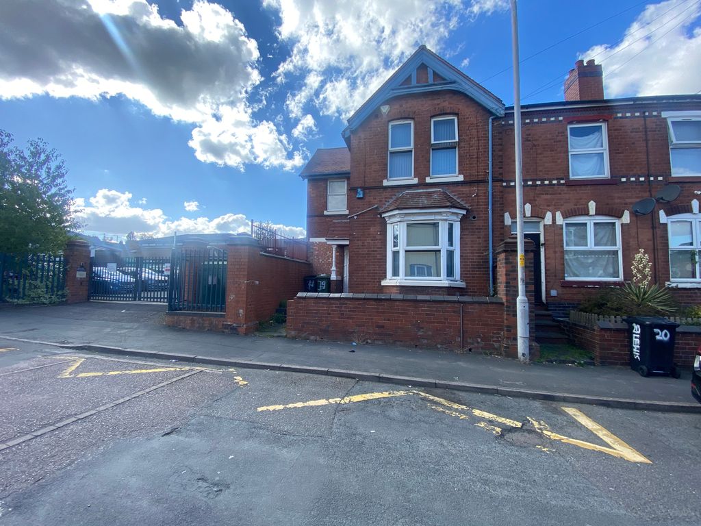Property photo 1 of 10