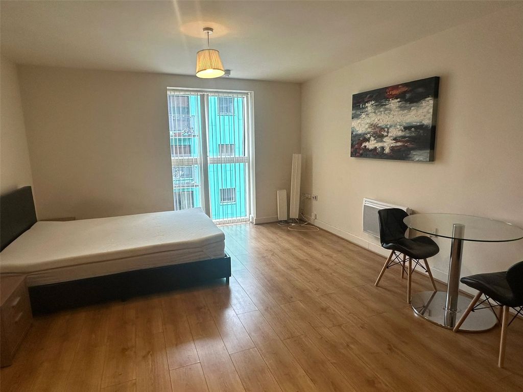 Property photo 2 of 6 Picture No. 07