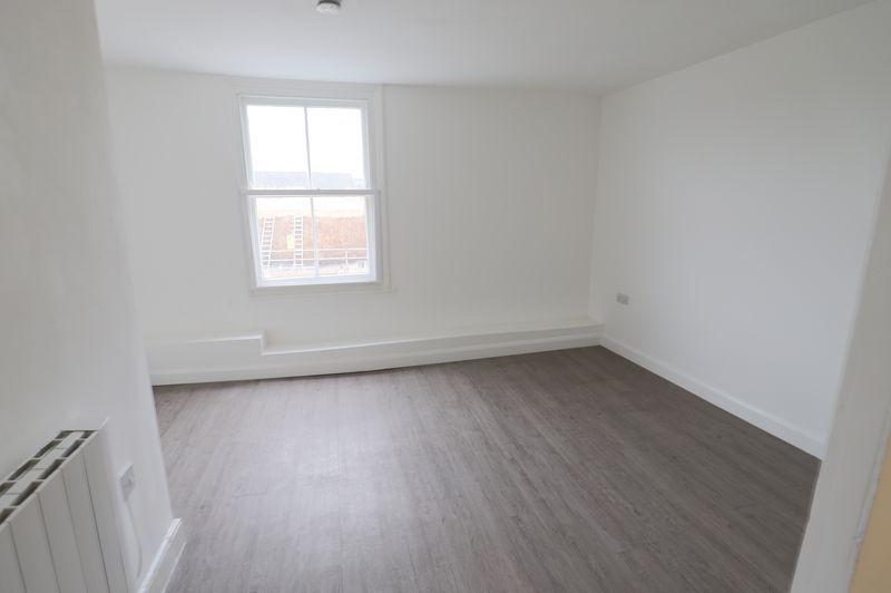 Property photo 3 of 33 Photo 1