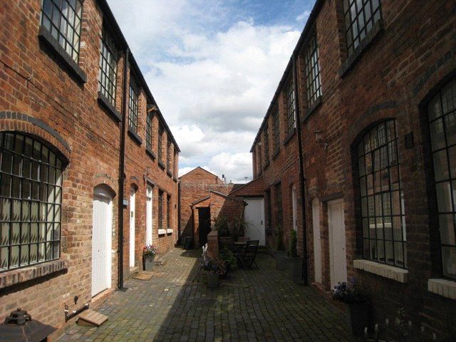 Property photo 2 of 8 Picture No. 04