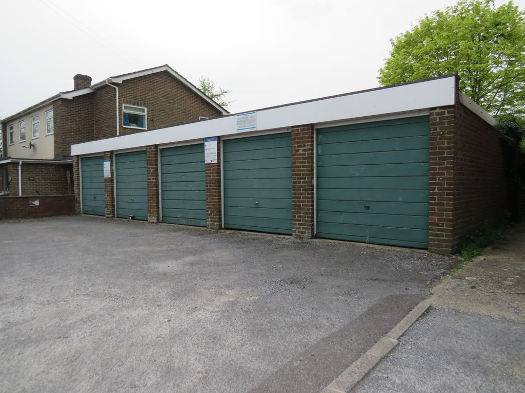 Property photo 1 of 1