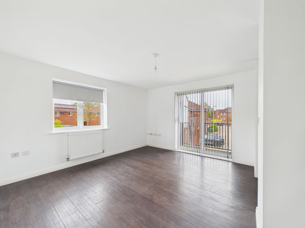 Property photo 3 of 7 Gallery