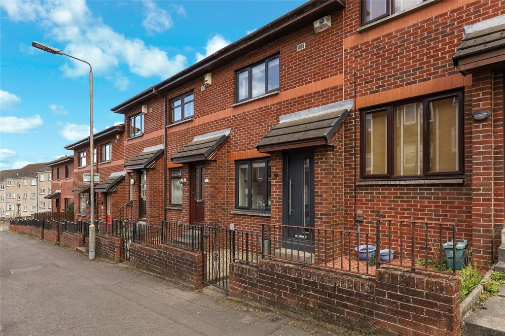 Property photo 1 of 16 Picture No. 06