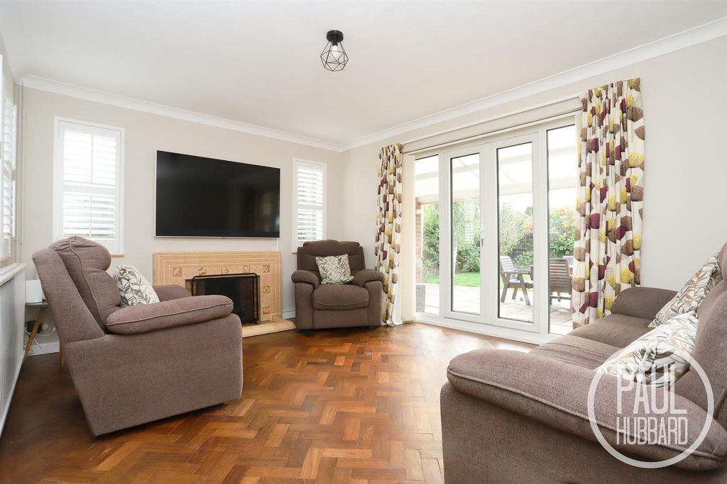 Property photo 3 of 17 Img_9474.Jpg