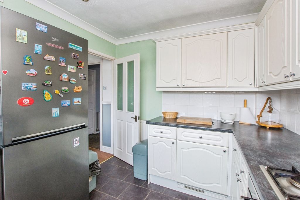 Property photo 3 of 13 Pbox-Img.Jpg