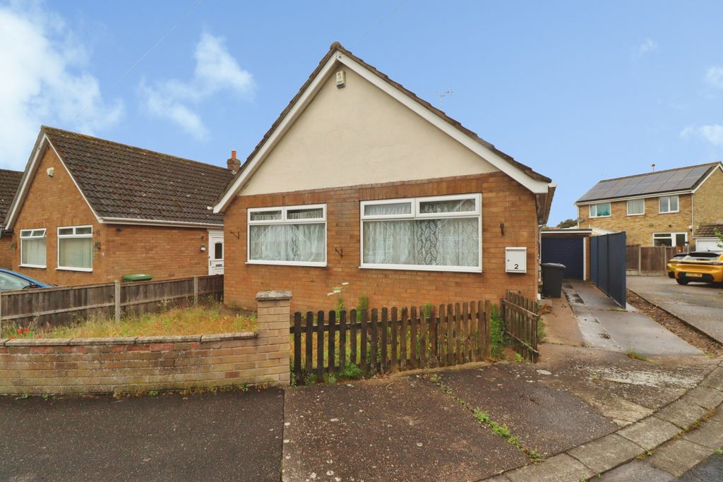 Property photo 1 of 9