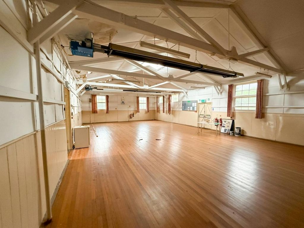 Property photo 2 of 7 Untitled Design (28).Png