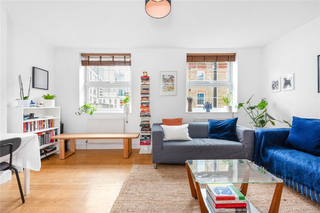 Property photo 3 of 13 Picture No. 35