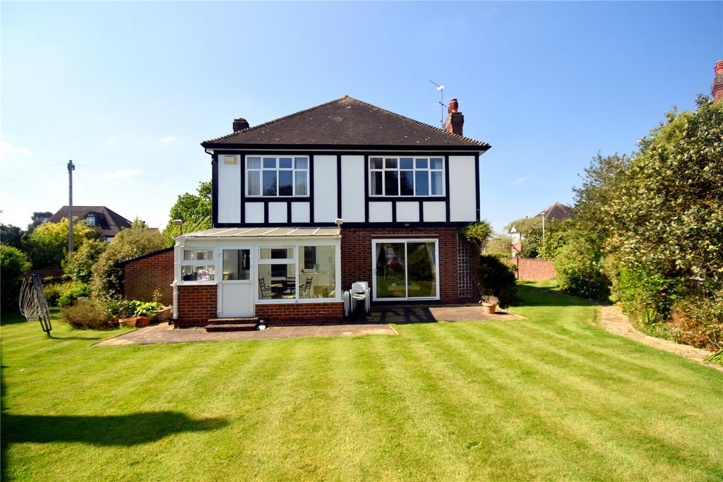 Property photo 2 of 17 Picture No. 26