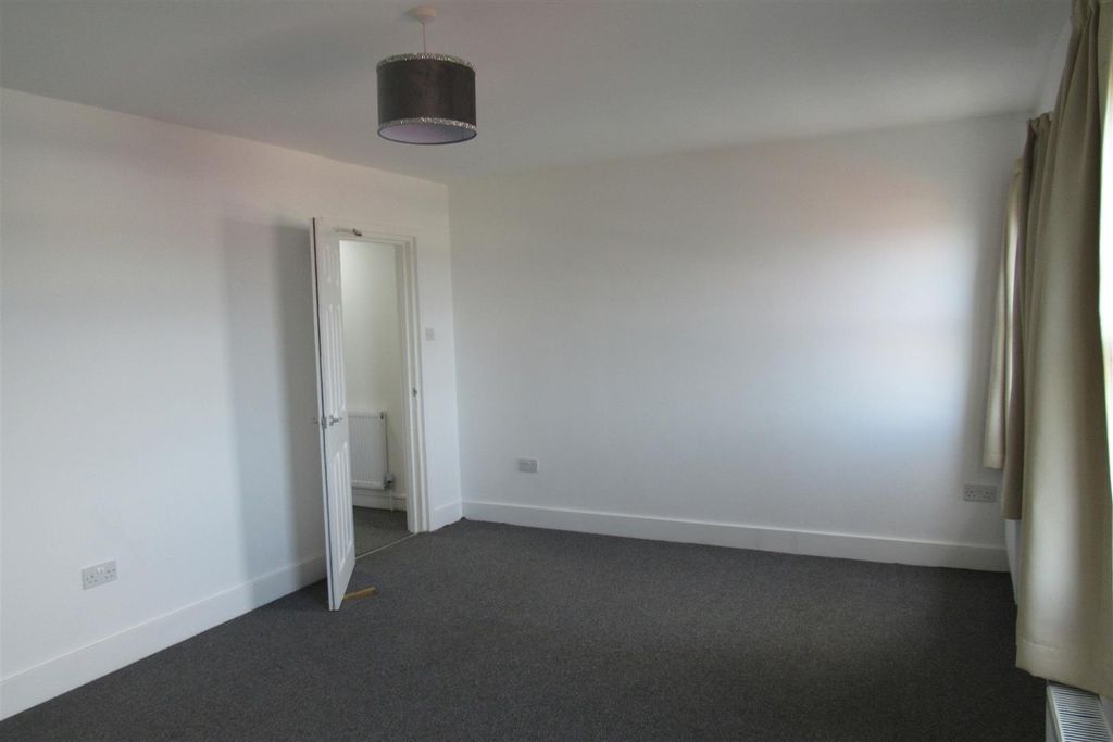 Property photo 3 of 19 Img_2459.Jpg