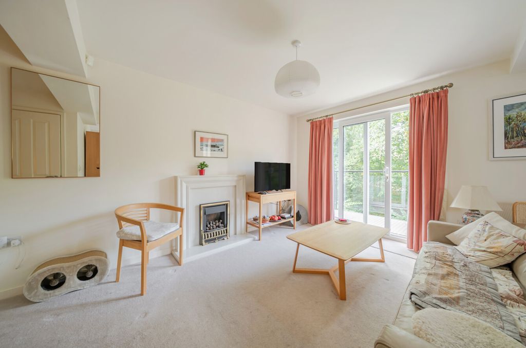 Property photo 3 of 20 1503664-7-6A7Db2d...