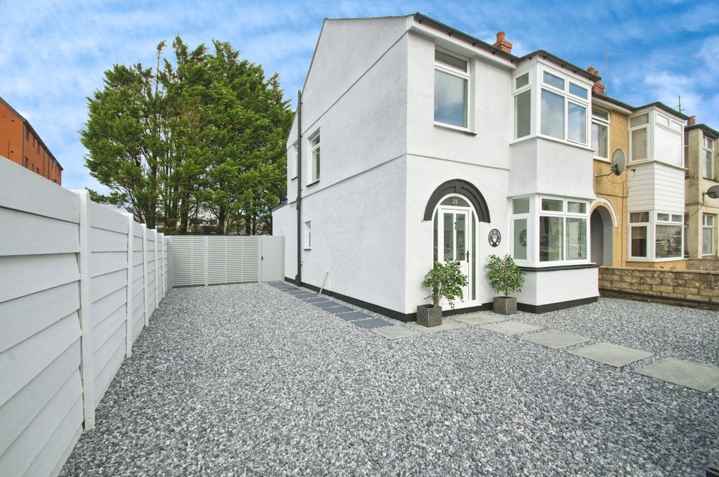 Property photo 1 of 17 Front
