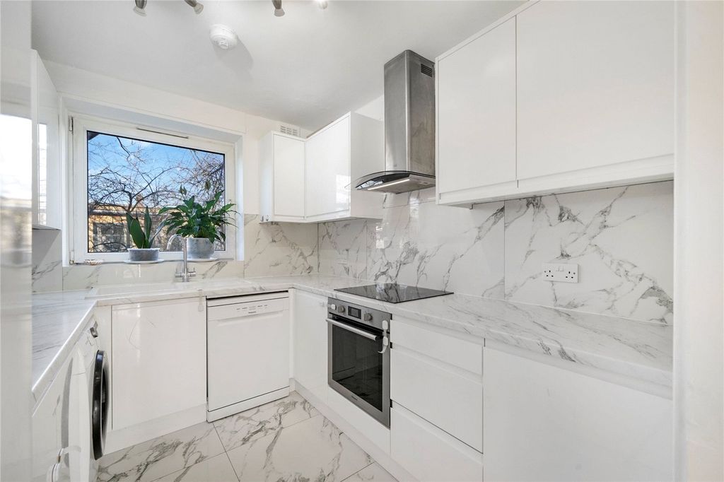 Property photo 1 of 13 Picture No. 06