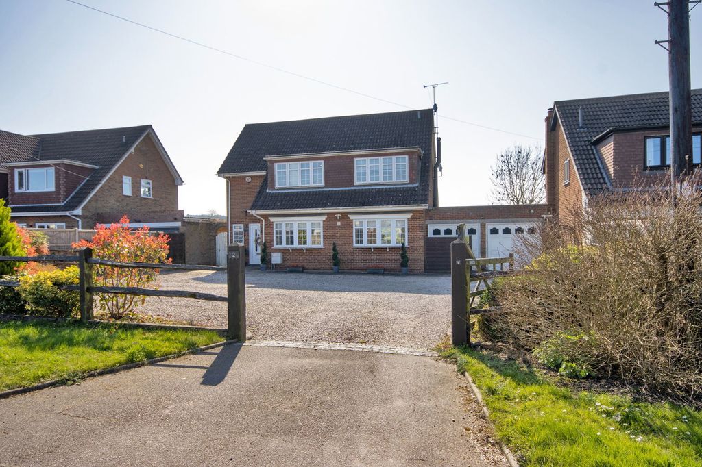 Property photo 1 of 25