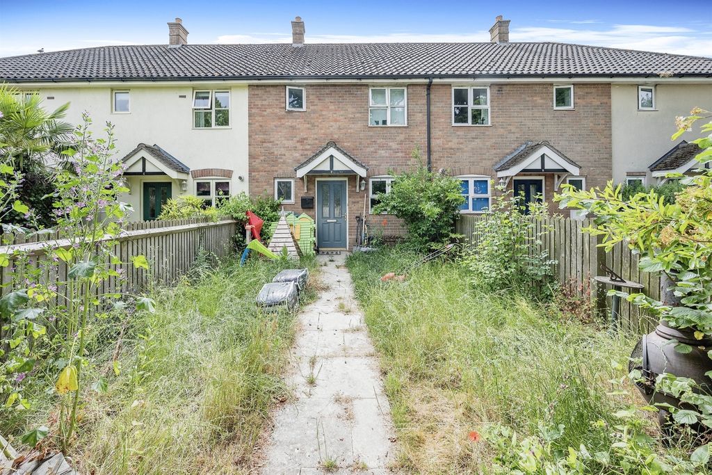 Property photo 1 of 5