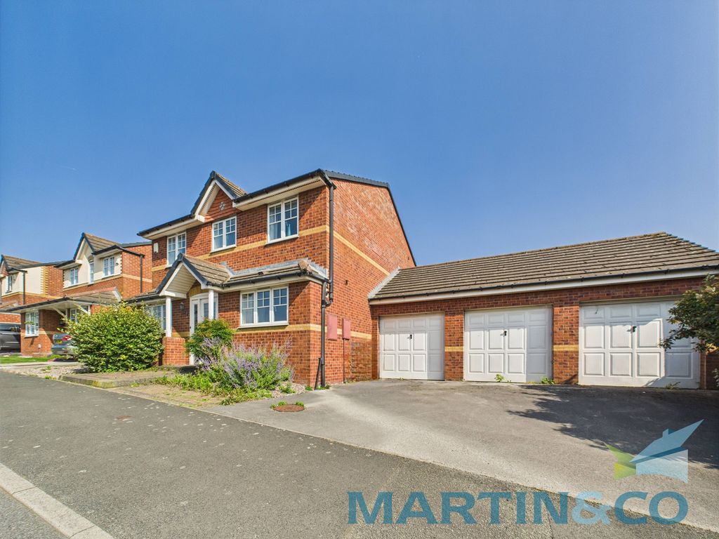 Property photo 1 of 33
