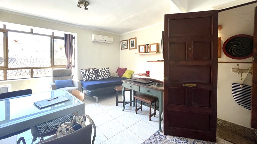 Property photo 2 of 9 02.Jpg