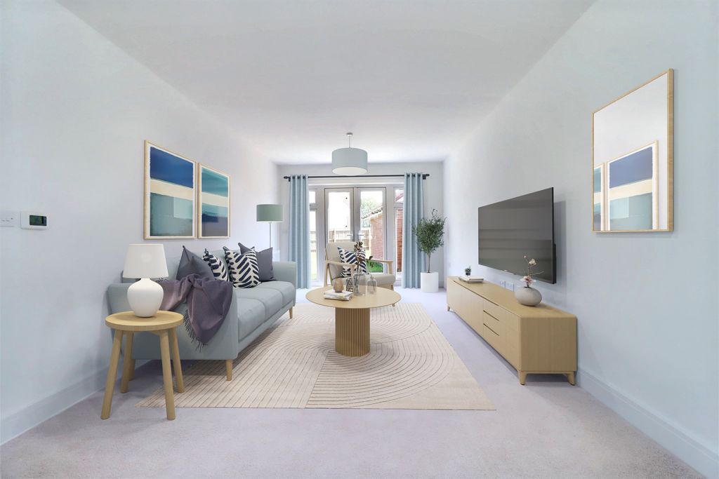 Property photo 2 of 13