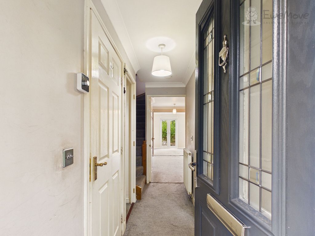 Property photo 2 of 22 Ewemove Tiverton - Campion Court