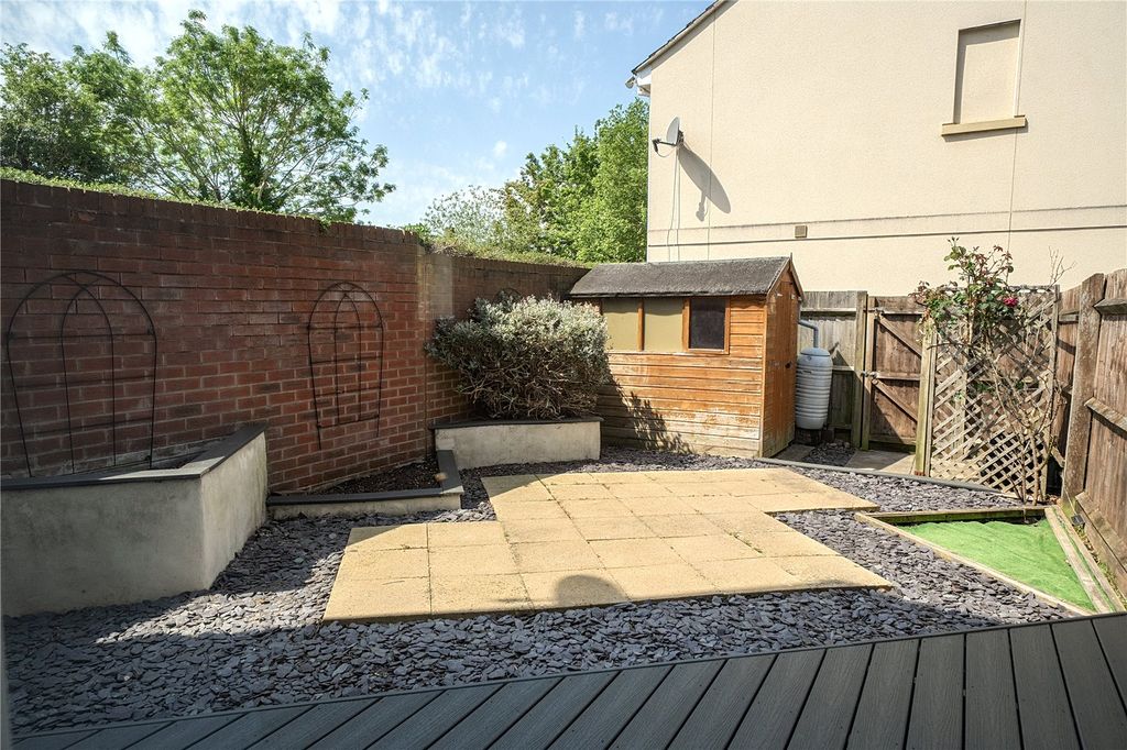 Property photo 2 of 21 Picture No. 26