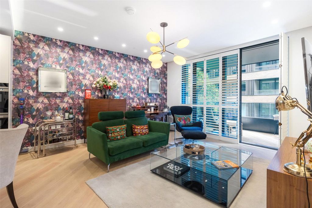 Property photo 1 of 16 Reception Room