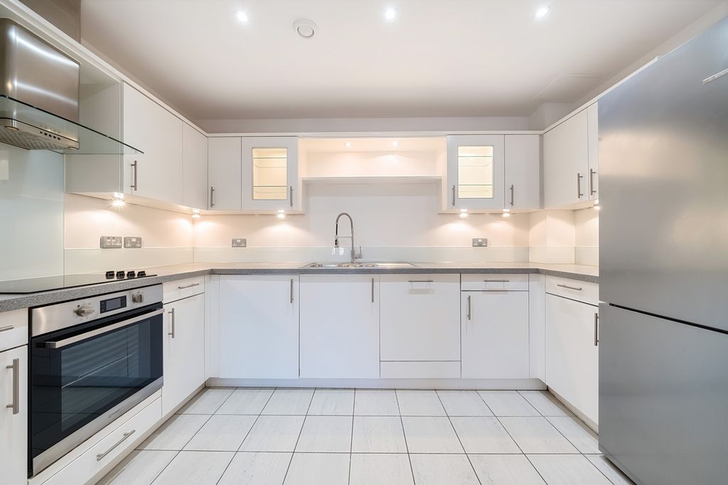 Property photo 2 of 9 1059066 (5)
