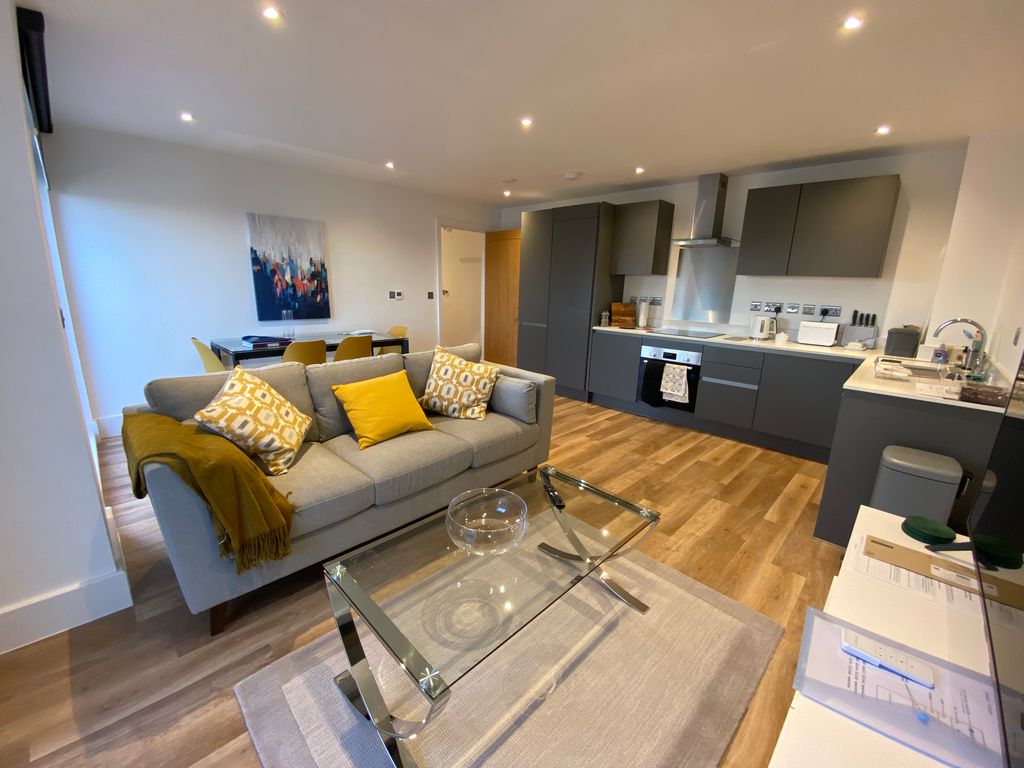 Property photo 2 of 13