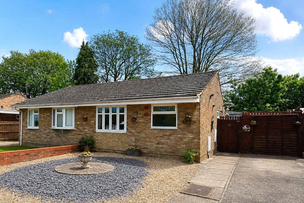 Property photo 1 of 8 Picture No. 10