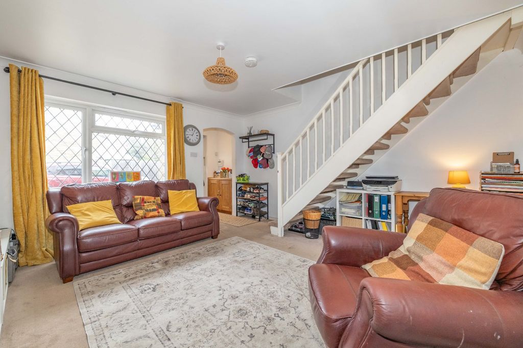 Property photo 2 of 12 Picture 2