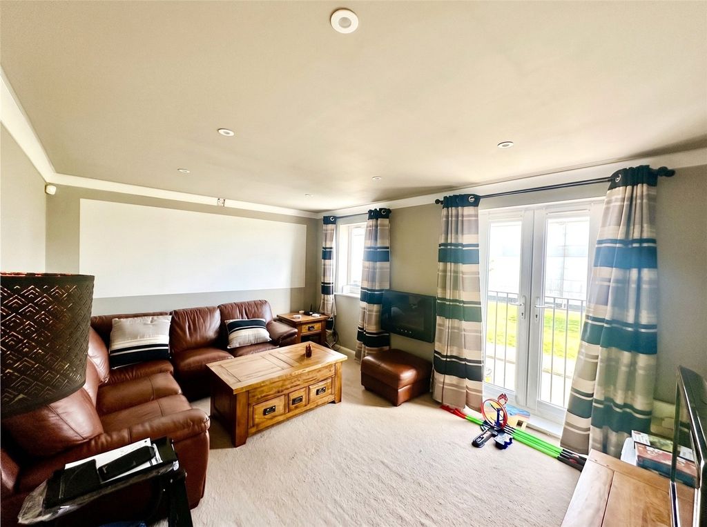 Property photo 3 of 16 Picture No. 49